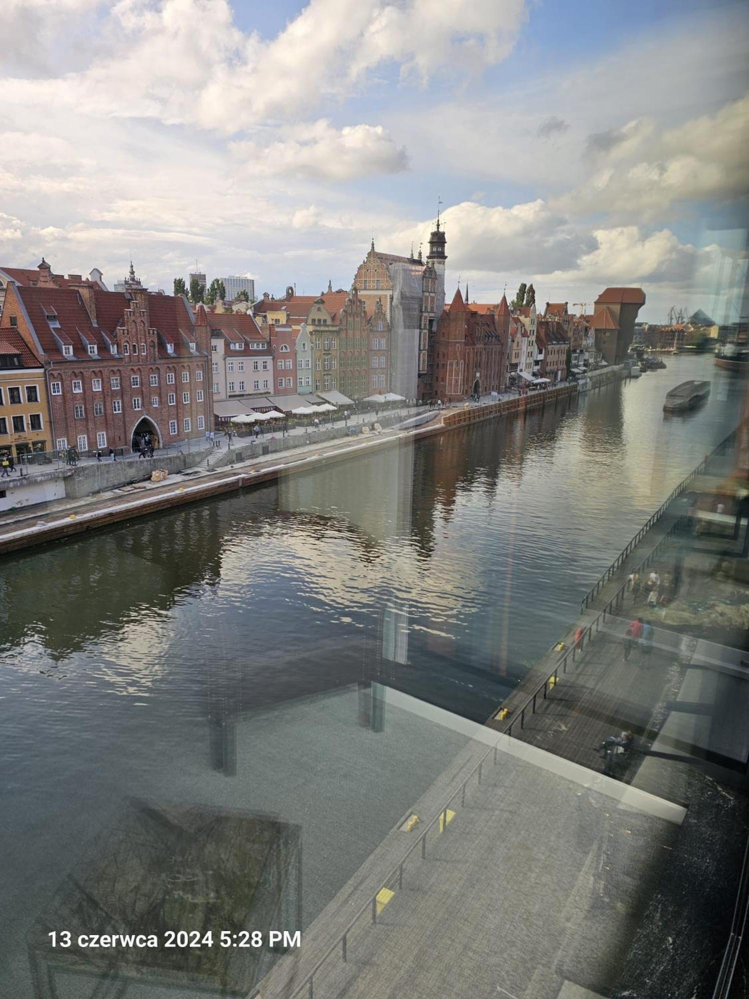 Apartament Chmielna Z Widokiem Na Rzeke Gdańsk Exterior foto